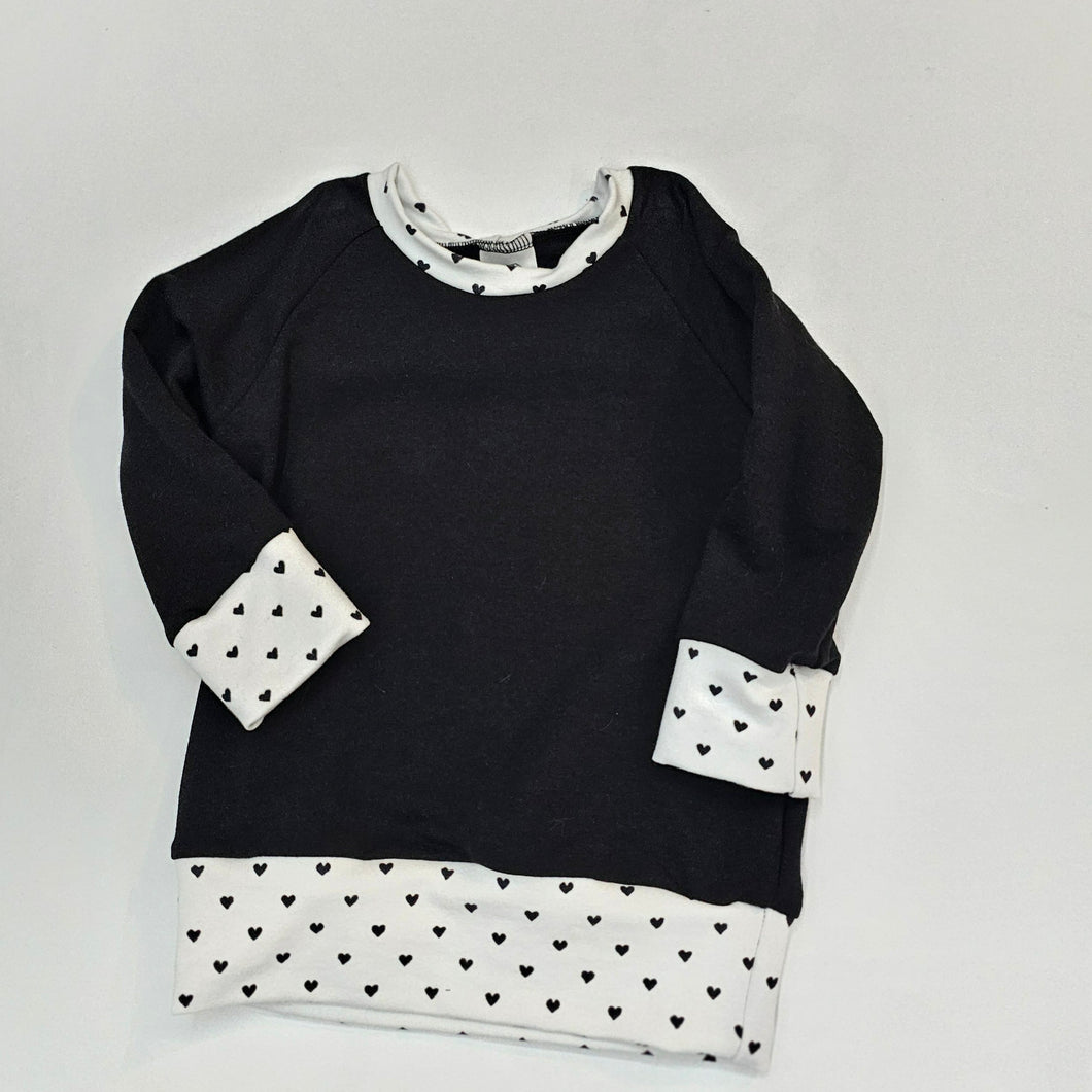 12-18mth Black heart crew