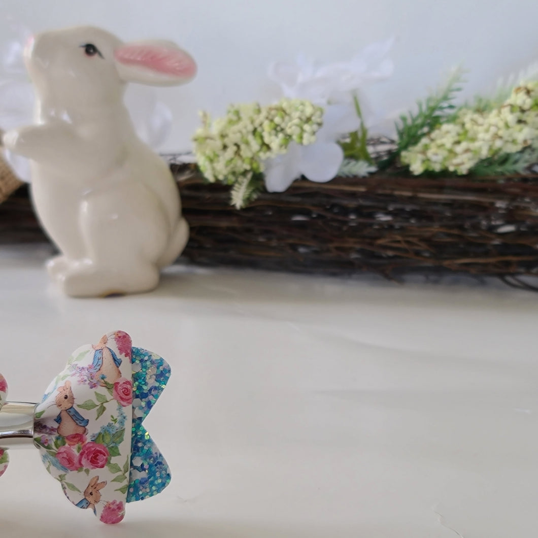 Peter Rabbit bow