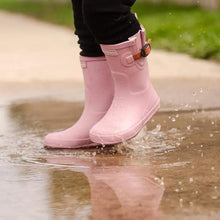 Load image into Gallery viewer, Petal Pink Rain boots