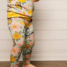 Load image into Gallery viewer, Leggings ~ Spring Garden Party