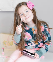 Load image into Gallery viewer, Suede Knot Bow Pink